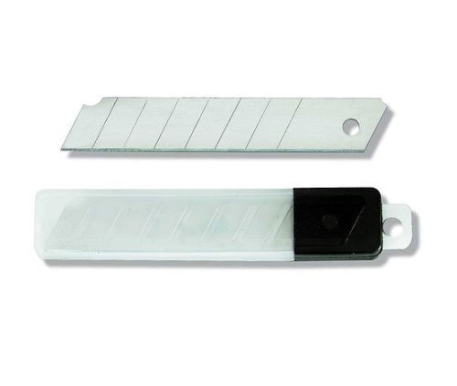 Запасные лезвия 18ммх0,4мм 10шт в футляре 95670137